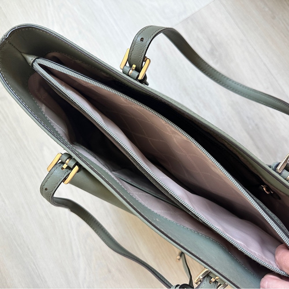 Michael Kors Olive Green Tote Bag - Picture 6 of 9
